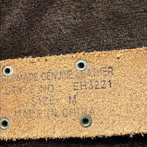 Beautiful Ed Hardy Floral Purple Leather Belt with Gold Studs - Picture 9 of 12